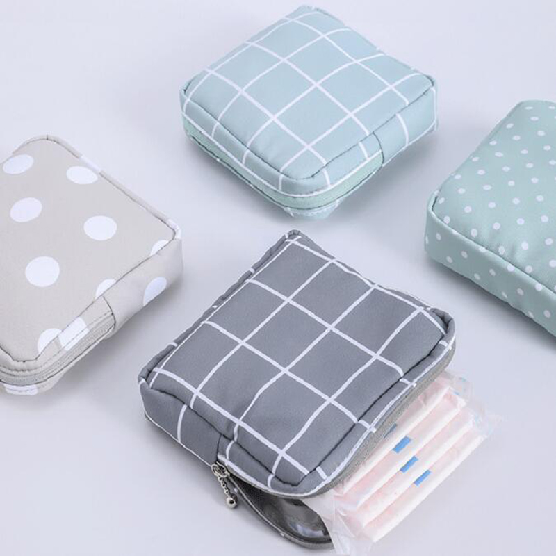 Tech Accessories Kit - Borsa portaoggetti per assorbenti igienici da