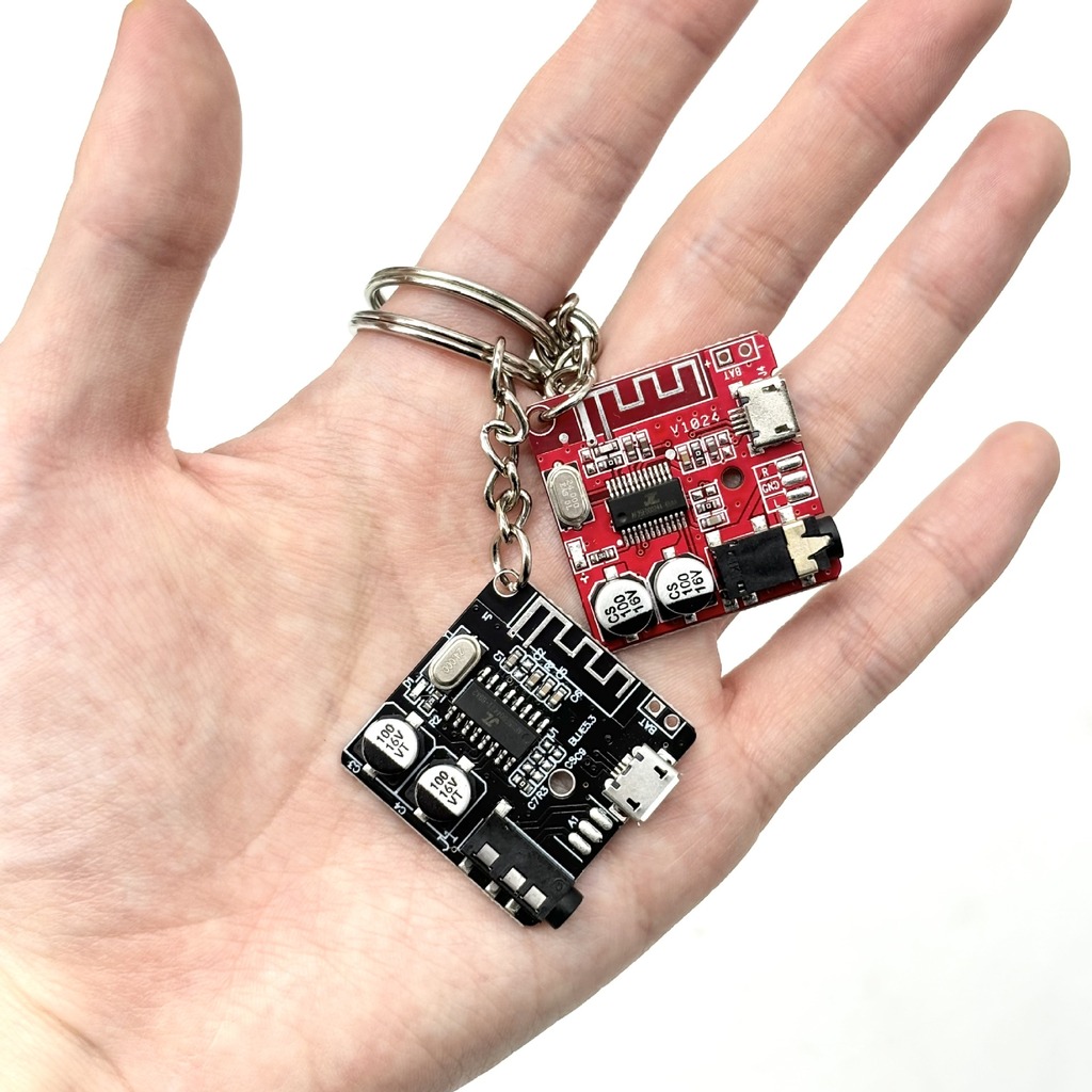 Portachiavi Stile Cyberpunk co - Tech Accessories Key recensione e prezzo